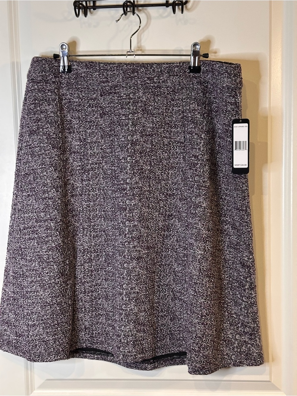 SOHO Apparel Tweed A-Line Skirt Black White Burgundy Size M NWT
